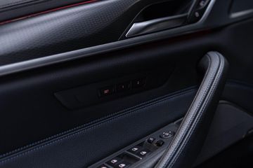 Voertuigafbeelding 44