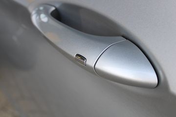 Voertuigafbeelding 11