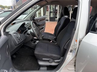 Voertuigafbeelding 14