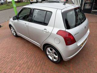 Voertuigafbeelding 2