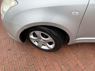 Voertuigafbeelding 72