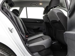 Voertuigafbeelding 9