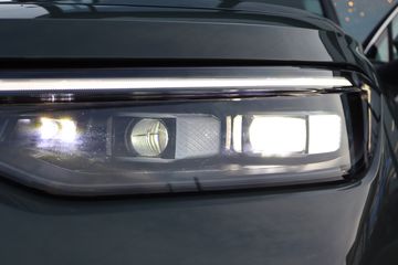 Voertuigafbeelding 11