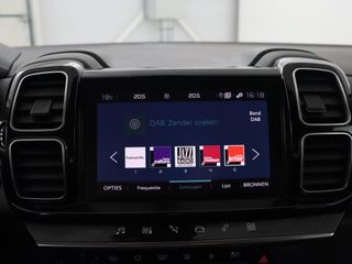 Voertuigafbeelding 19