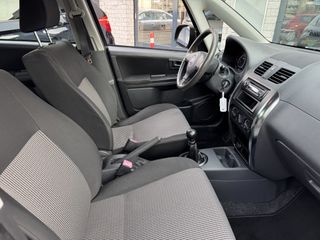 Voertuigafbeelding 15