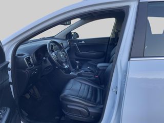 Voertuigafbeelding 11