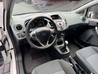 Voertuigafbeelding 9