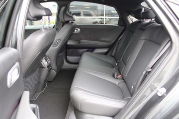 Voertuigafbeelding 14