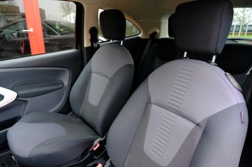 Voertuigafbeelding 14