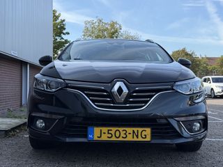 Voertuigafbeelding 6