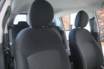 Voertuigafbeelding 32