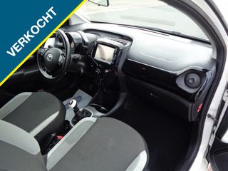 Voertuigafbeelding 16