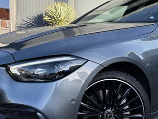 Voertuigafbeelding 4