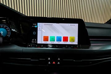 Voertuigafbeelding 8