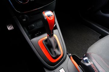 Voertuigafbeelding 16