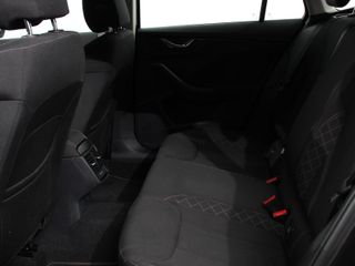 Voertuigafbeelding 30