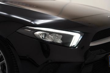 Voertuigafbeelding 32