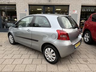 Voertuigafbeelding 3