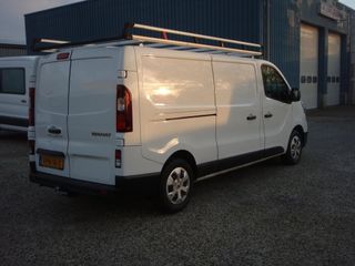 Voertuigafbeelding 6