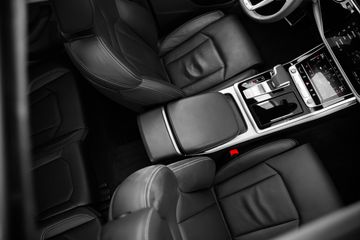 Voertuigafbeelding 13