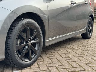 Voertuigafbeelding 7