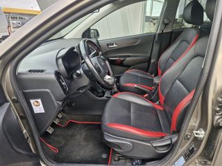 Voertuigafbeelding 13