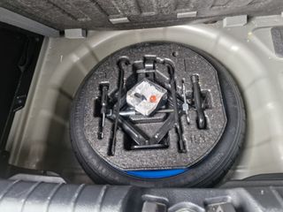 Voertuigafbeelding 8