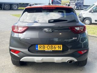 Voertuigafbeelding 11