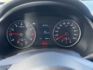 Voertuigafbeelding 32