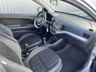 Voertuigafbeelding 15