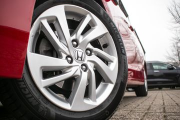 Voertuigafbeelding 12