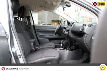 Voertuigafbeelding 11