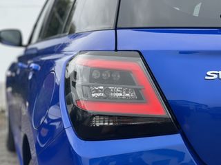 Voertuigafbeelding 32