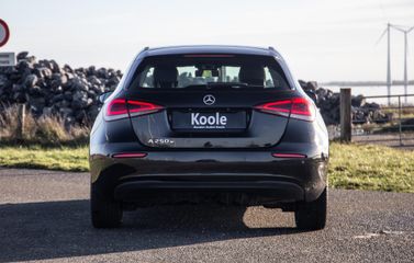 Voertuigafbeelding 12