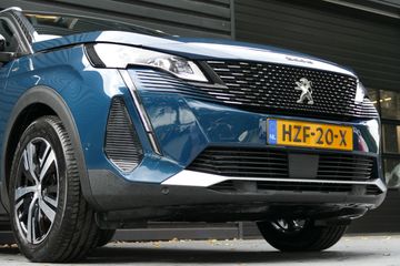 Voertuigafbeelding 8