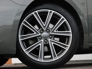 Voertuigafbeelding 9