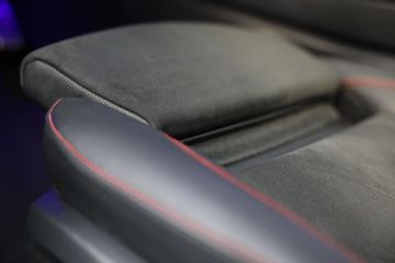 Voertuigafbeelding 12