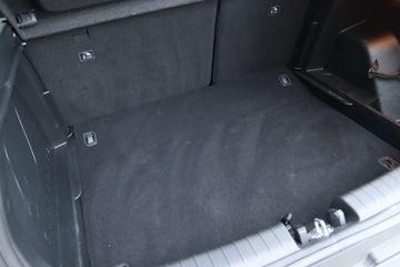 Voertuigafbeelding 38