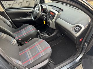 Voertuigafbeelding 10