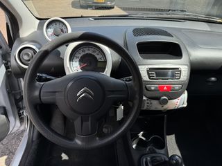 Voertuigafbeelding 5