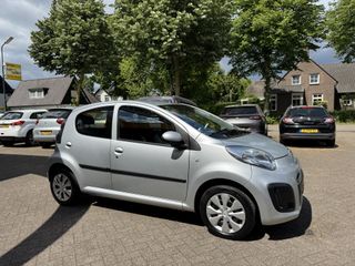 Voertuigafbeelding 9