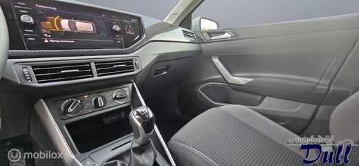 Voertuigafbeelding 12