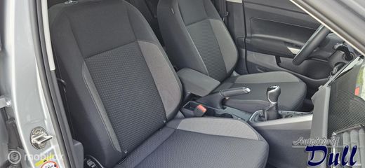 Voertuigafbeelding 8