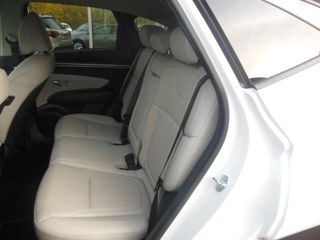 Voertuigafbeelding 12