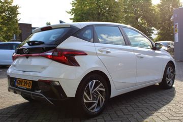 Voertuigafbeelding 4