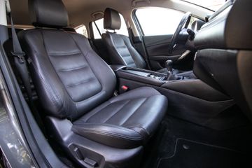 Voertuigafbeelding 5