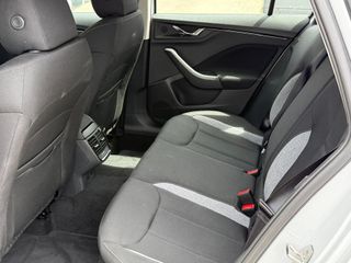 Voertuigafbeelding 28