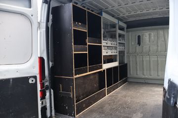 Voertuigafbeelding 5