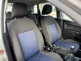 Voertuigafbeelding 26