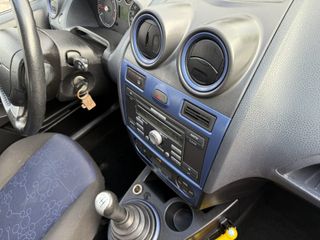 Voertuigafbeelding 30